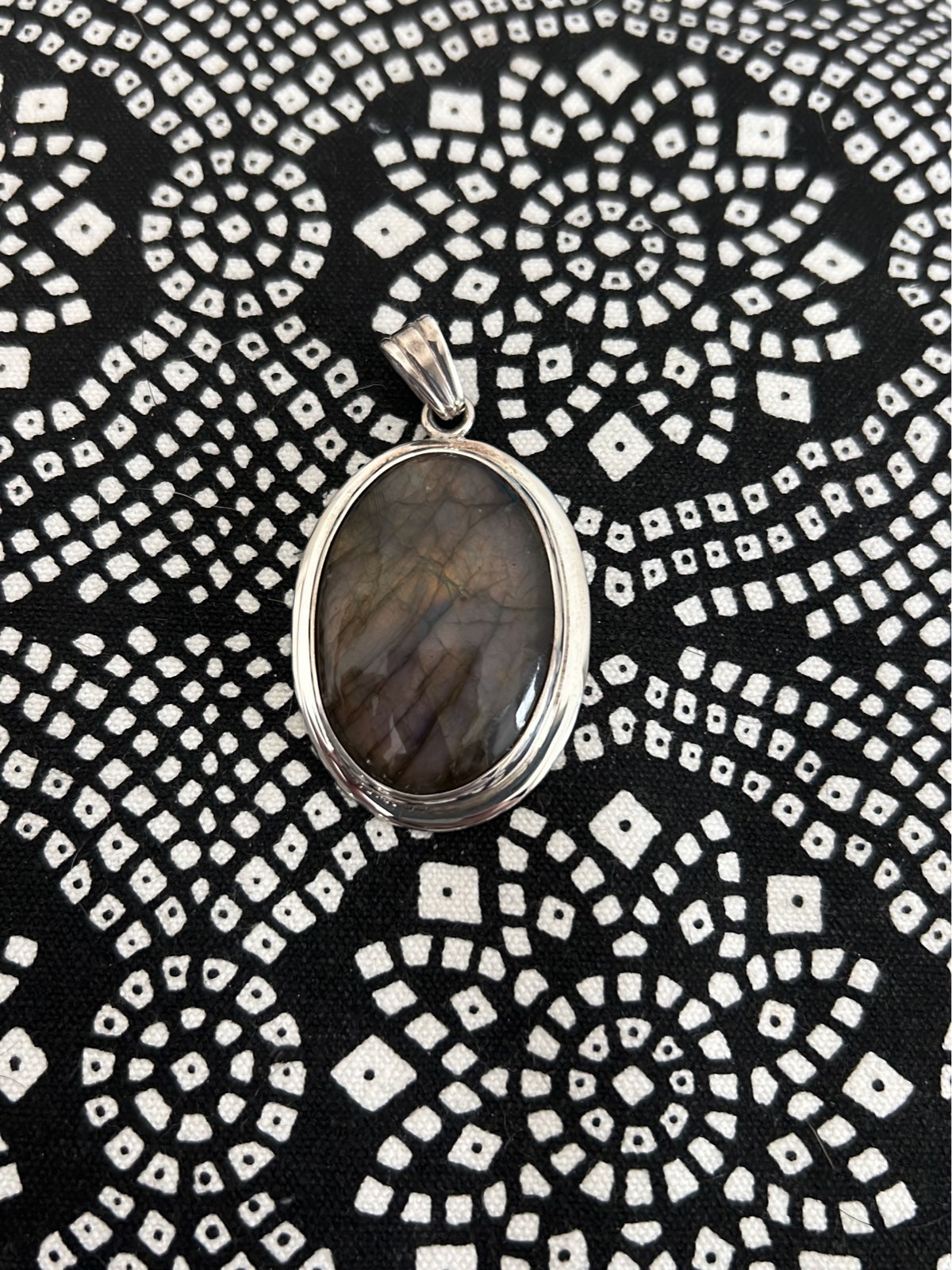 labradorite pendant