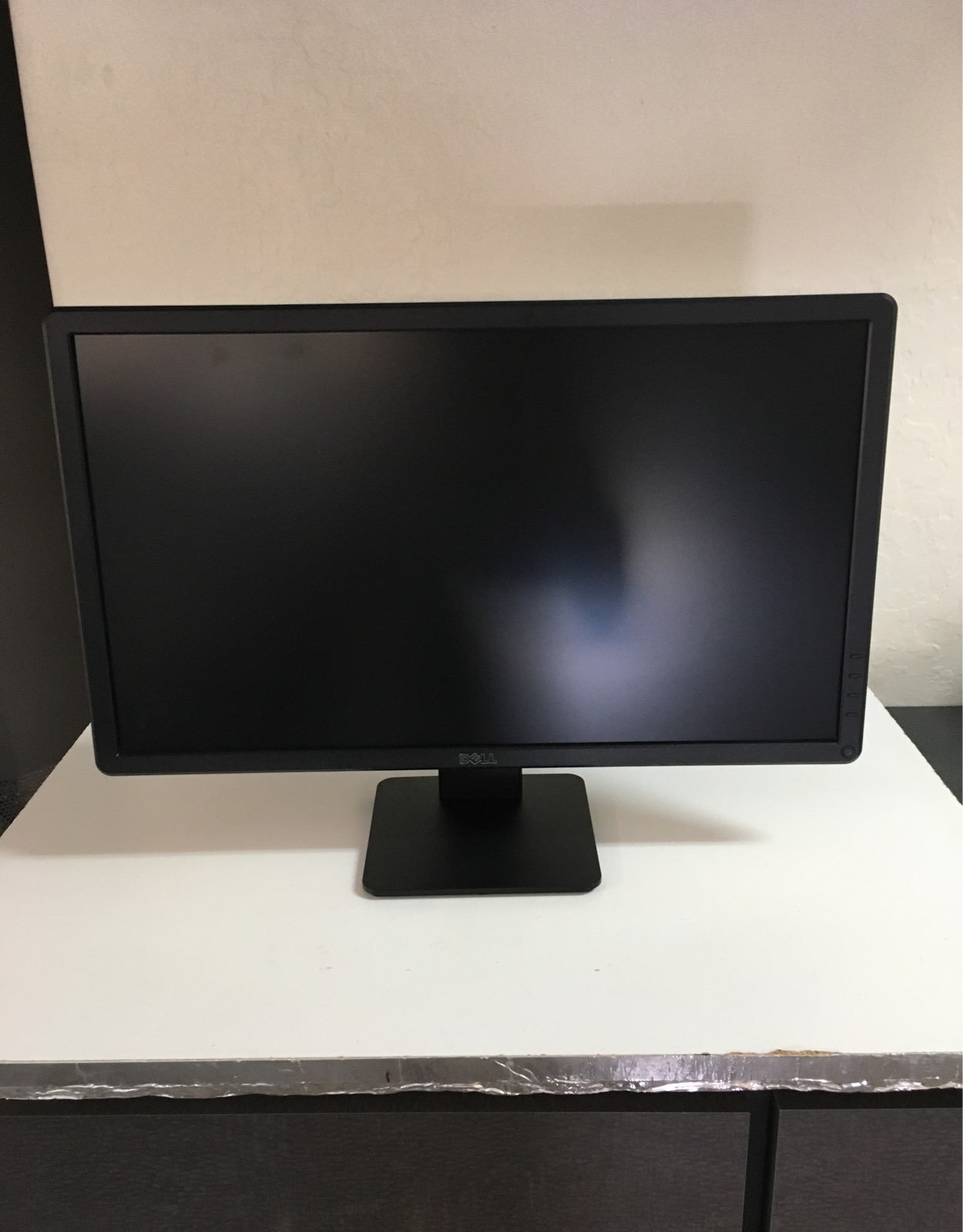 Dell 21 inch monitor