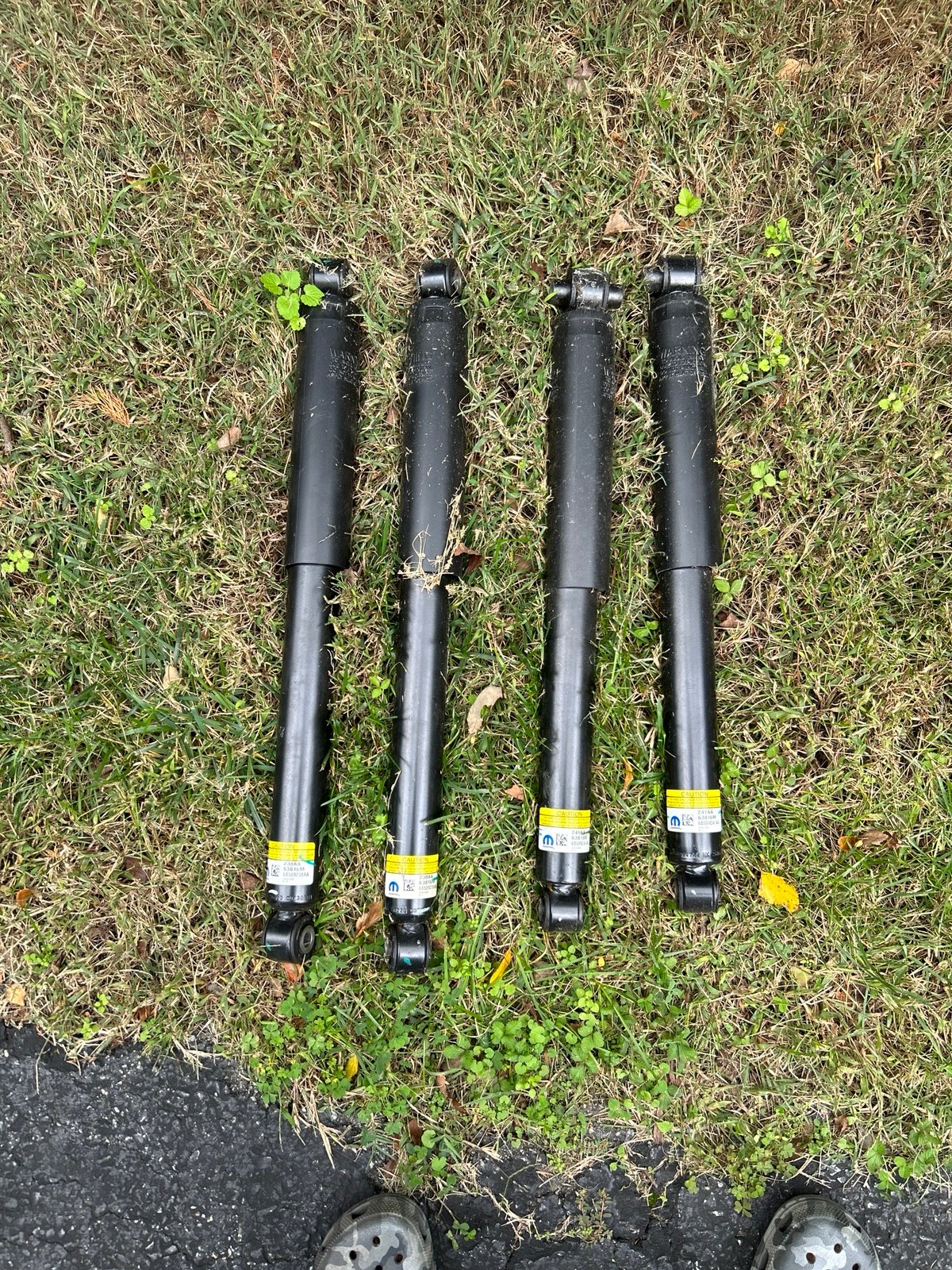 Stock Shocks for 2020 Jeep Gladiator