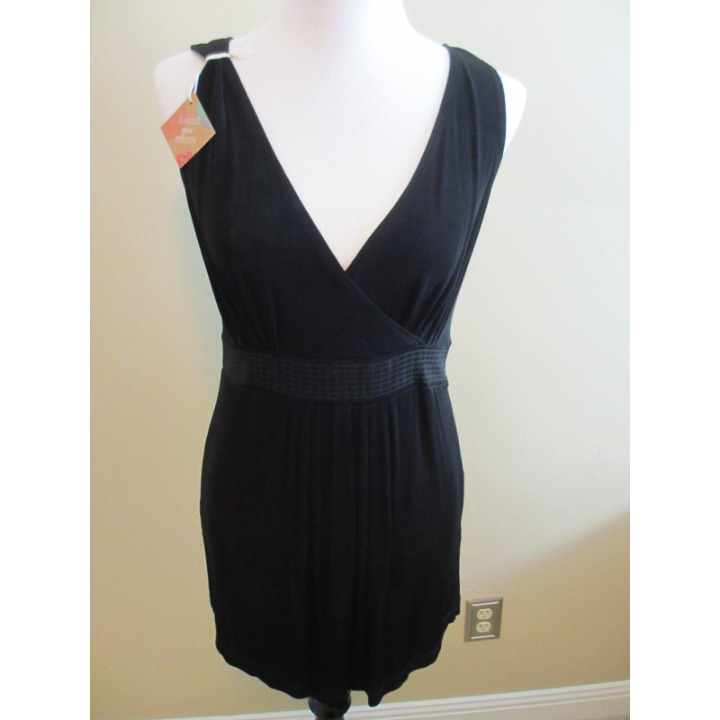 CHICO'S TRAVELERS BLACK TANK TOP SLEEVELESS WITH PLEATING, ZIPPER SIZE 0.5 NWOT