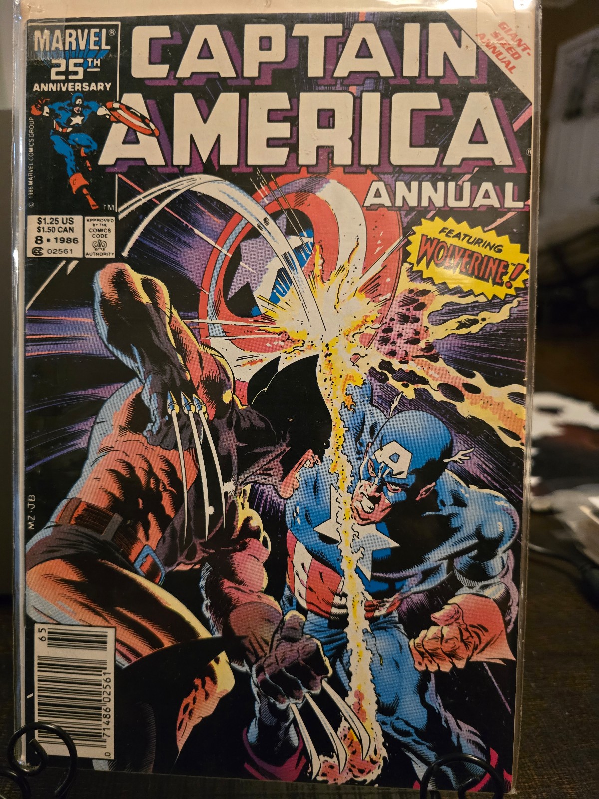 CAPTAIN AMERICA ANNUAL #8 NEWSSTAND EDITION (1986) – CAP vs WOLVERINE 1st BATTLE