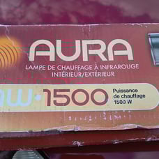 Aura patio heater