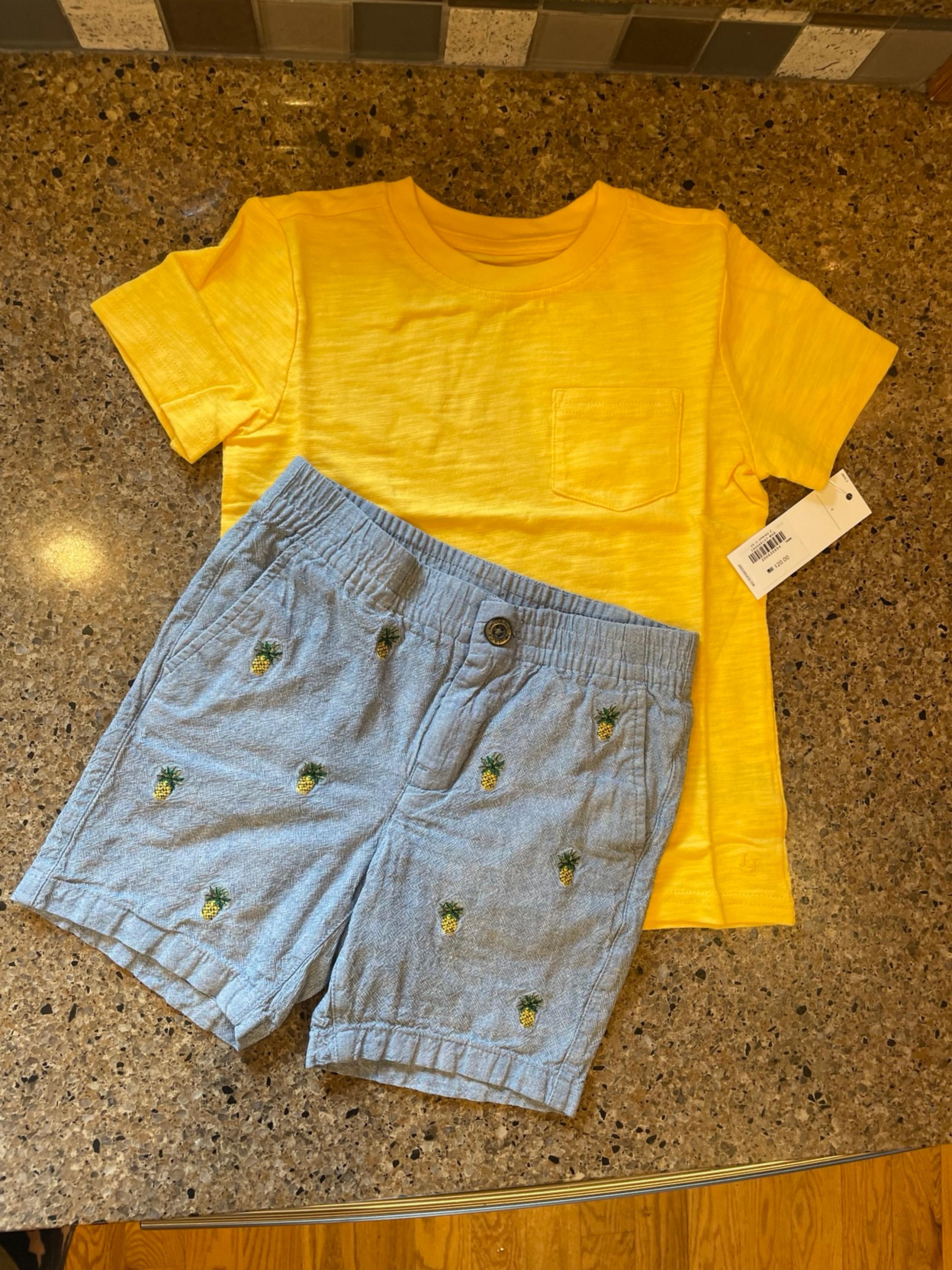 Boys NEW matched set (Size 4)