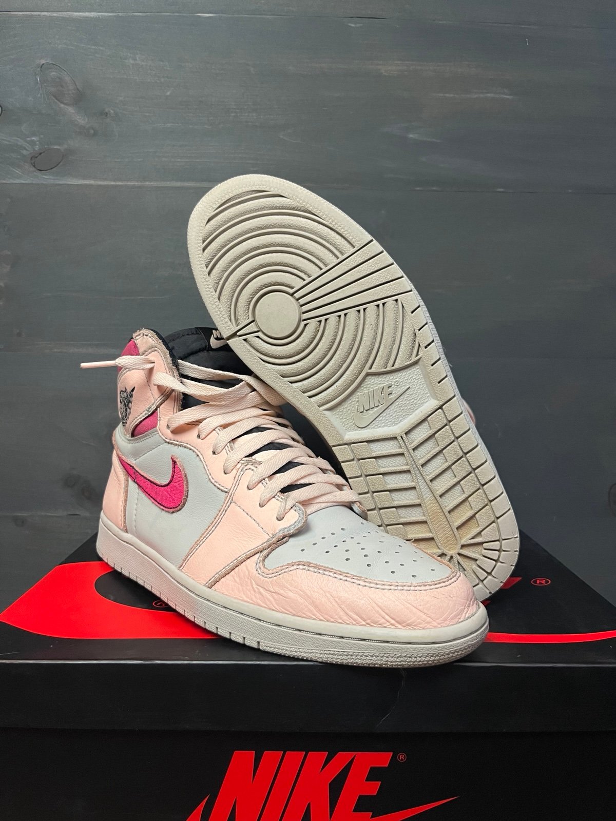 Jordan 1 High OG NYC to Paris Sz 10.5