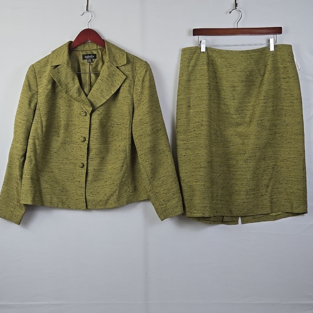 Isabella Women's Green Polyester 2 Piece Skirt Suit Sz 16W EUC