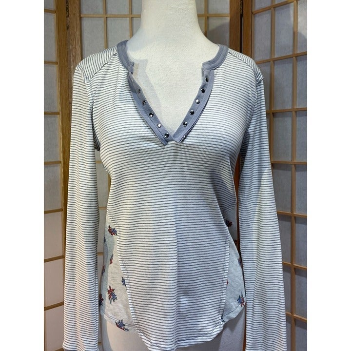 NWT Hem & Thread Sm Floral/Striped Henley