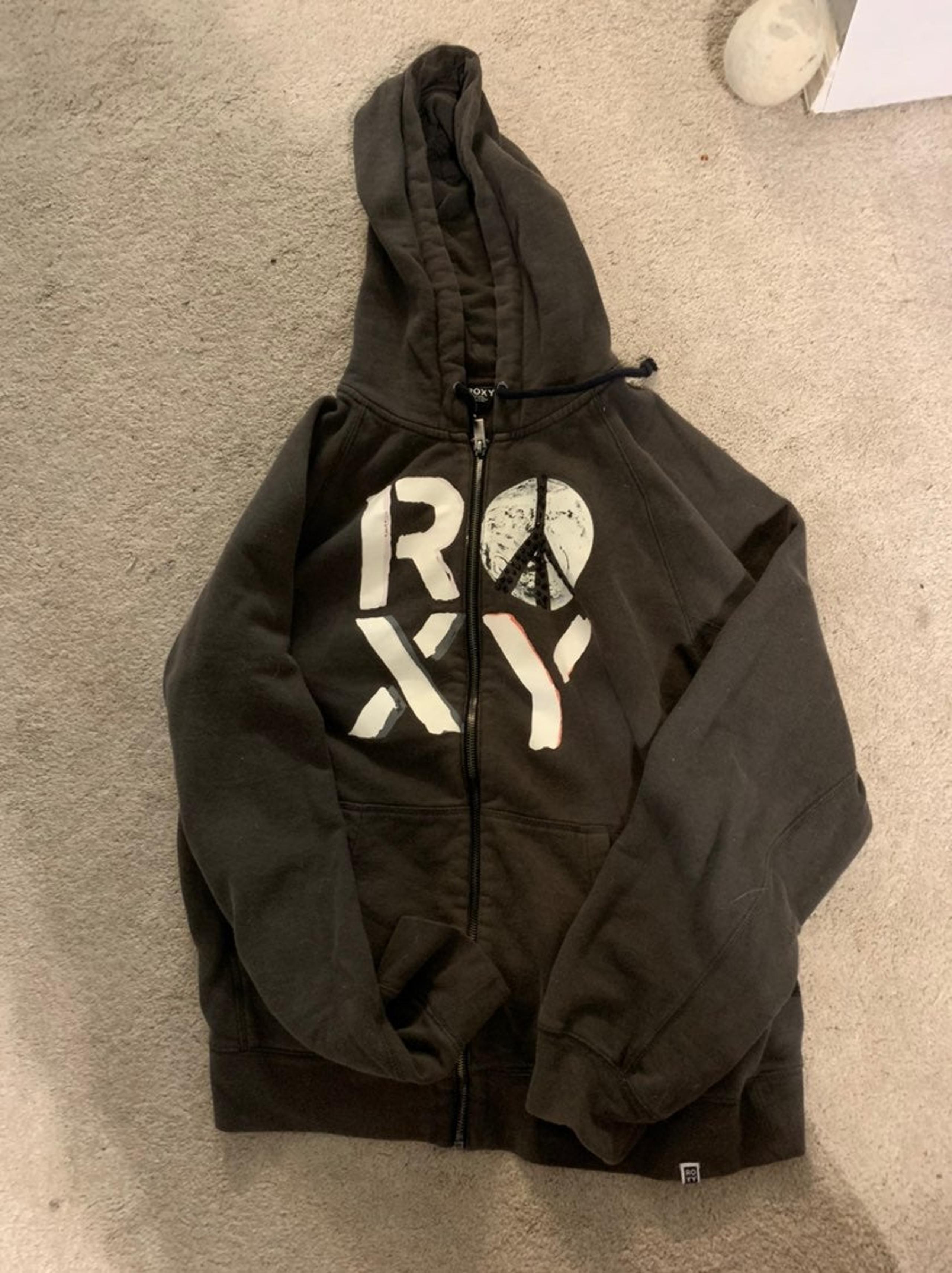 Roxy sweatshirt