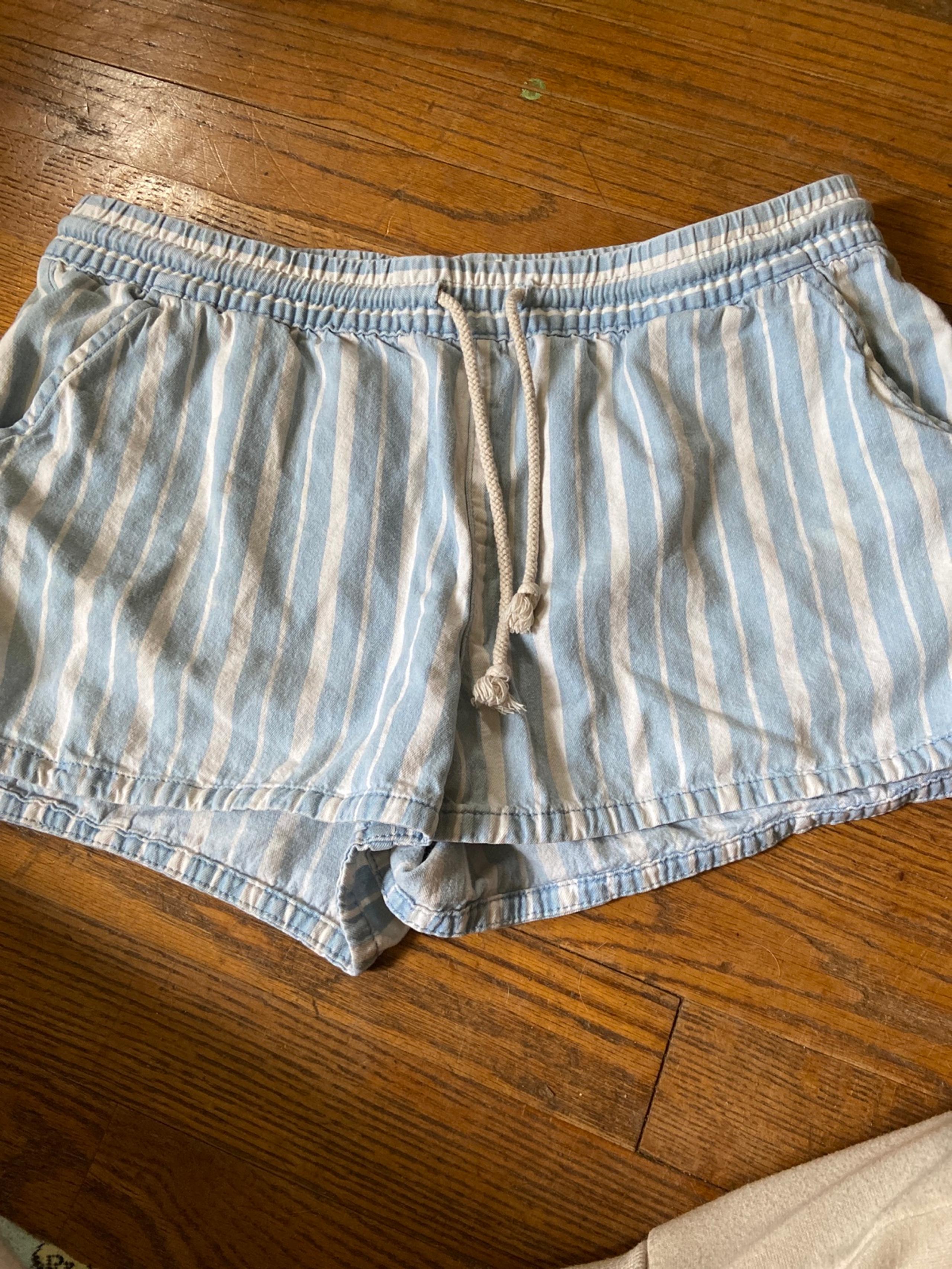 Aerie lounge everyday beach shorts medium striped