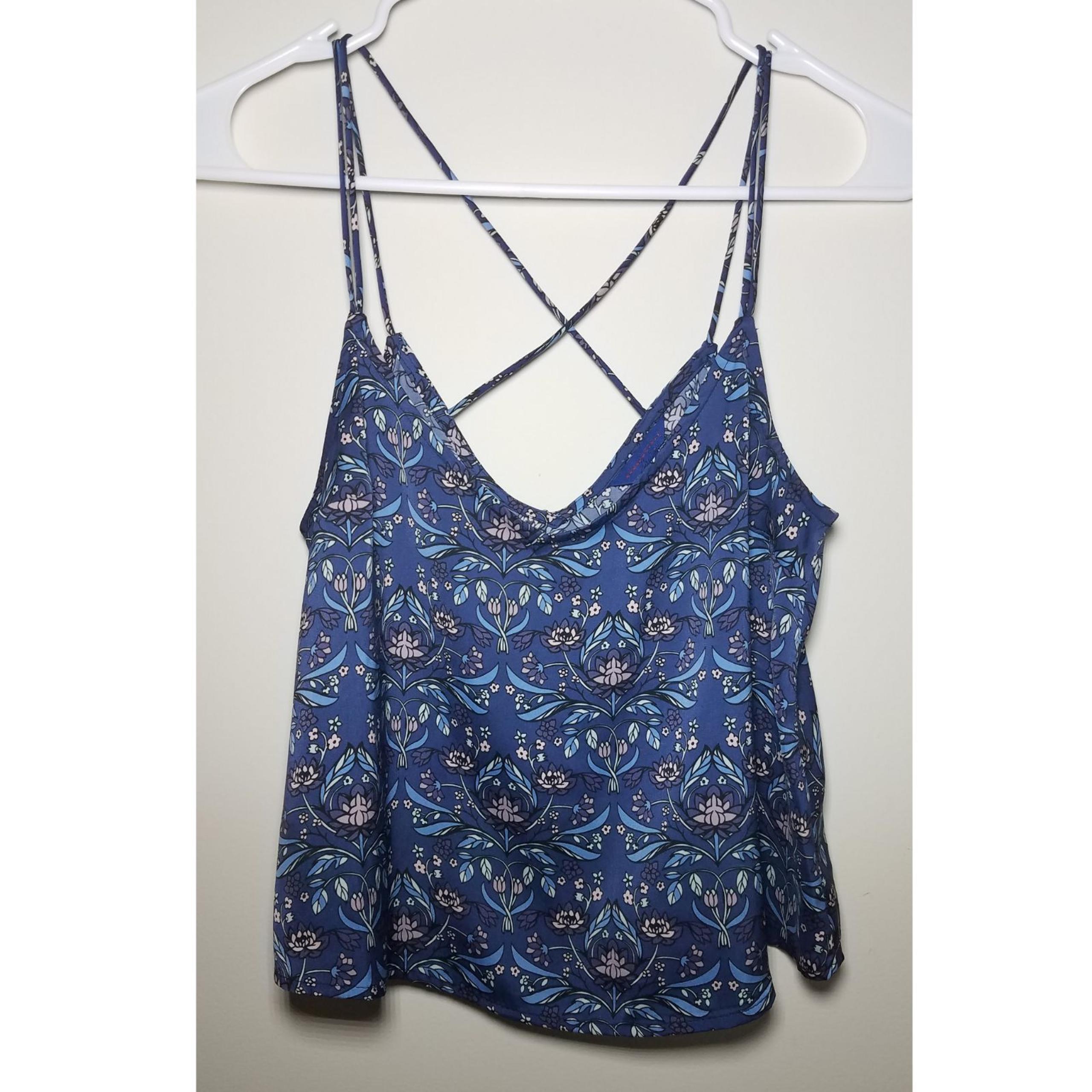 NWOT|Aeropostale Cross Back Tank Top