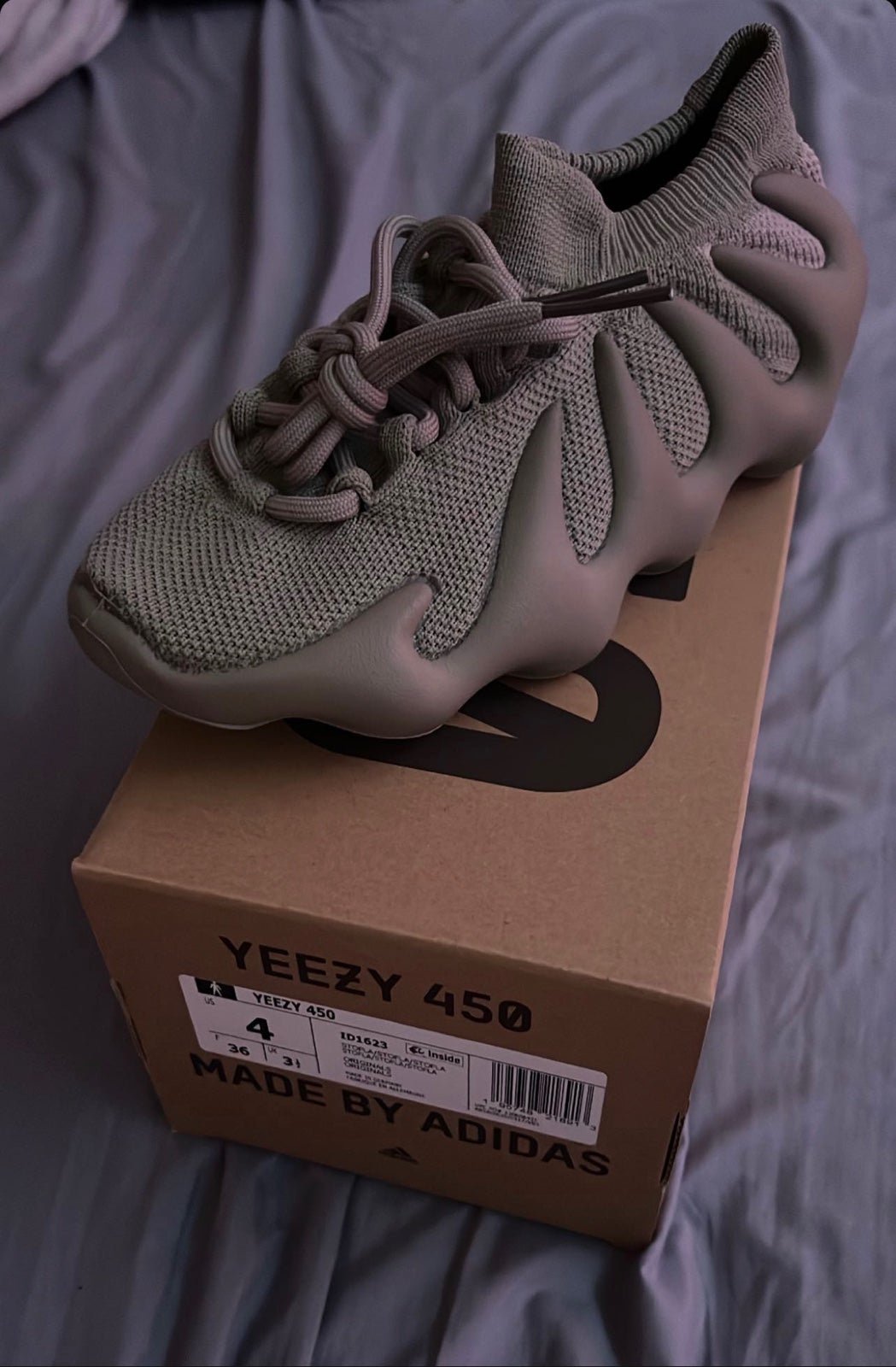 Yeezy adidas 450