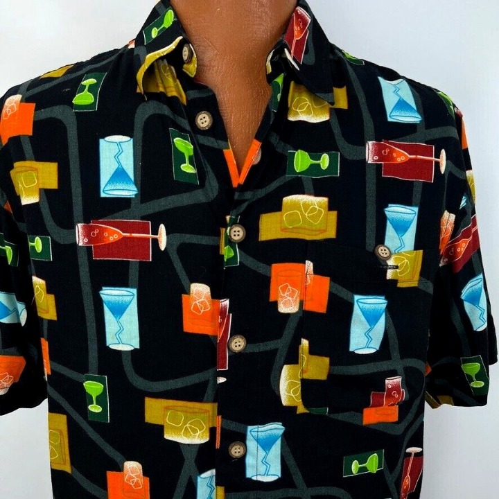ME Sport Men Hawaiian Aloha Shirt M Tiki Bar Mai Tai Cocktail Drinks Beverage