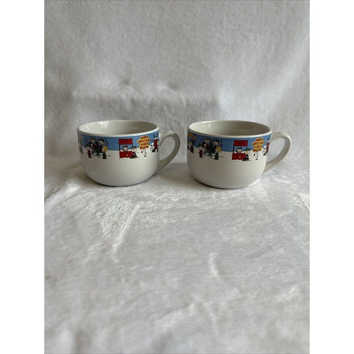 Galerie Large Christmas Peanuts Soup Bowl Charlie Brown Snoopy Set of 2