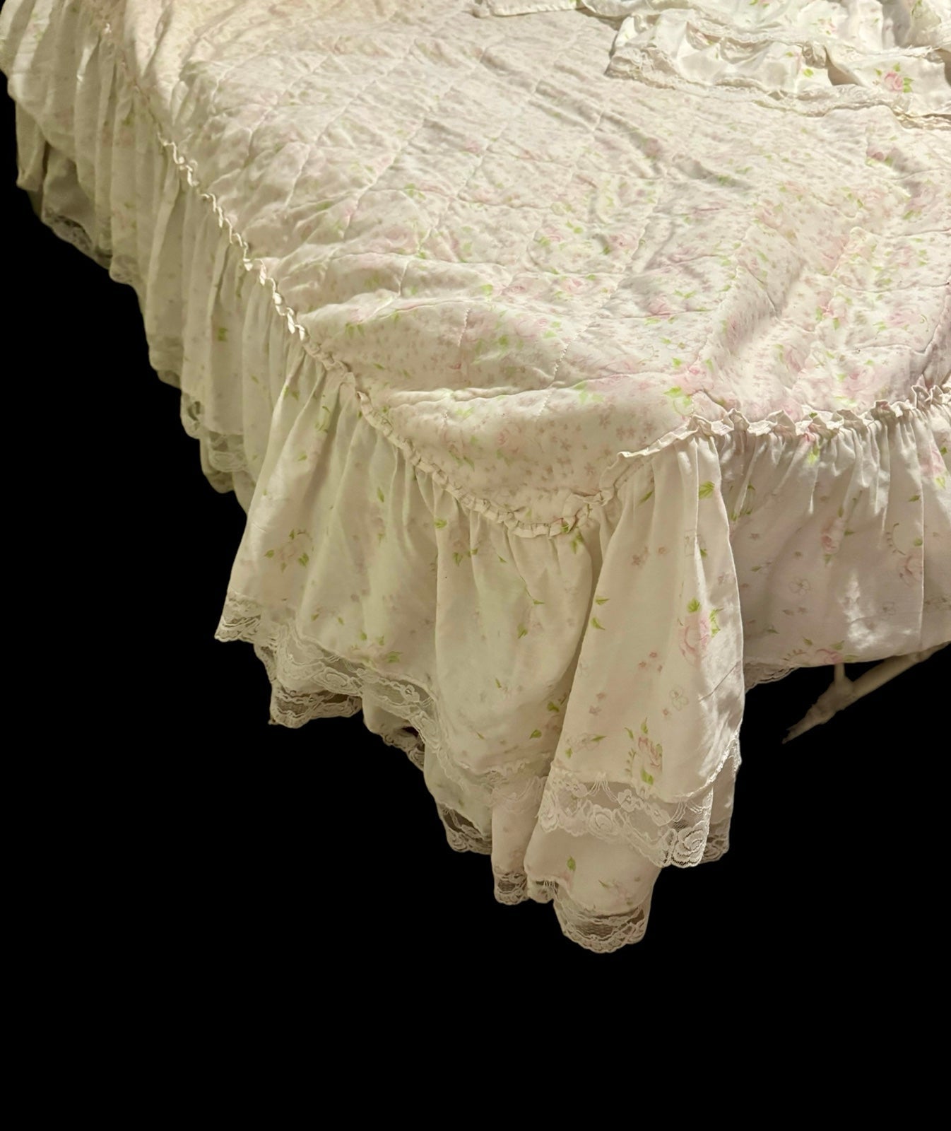 Shabby chic cabbage pink rose set of 2 lace layered twin bedspreads