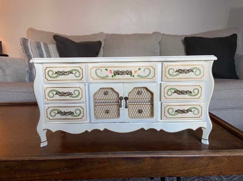 Vintage hand painted musical jewelry box