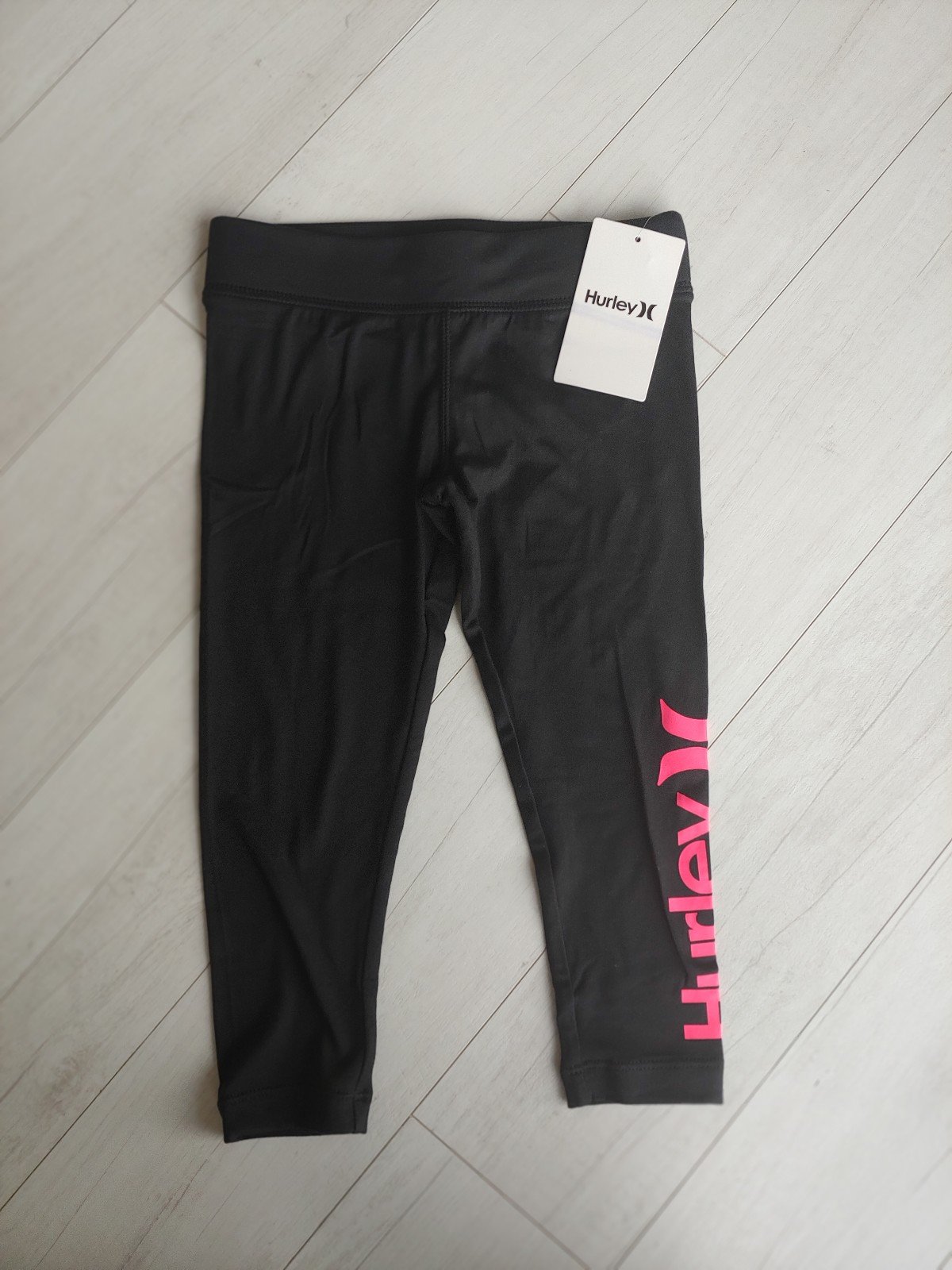 Hurley NEW girls Black Hyper-Pink Leggings Hurley NEW girls Black Hyper-Pink Leggings