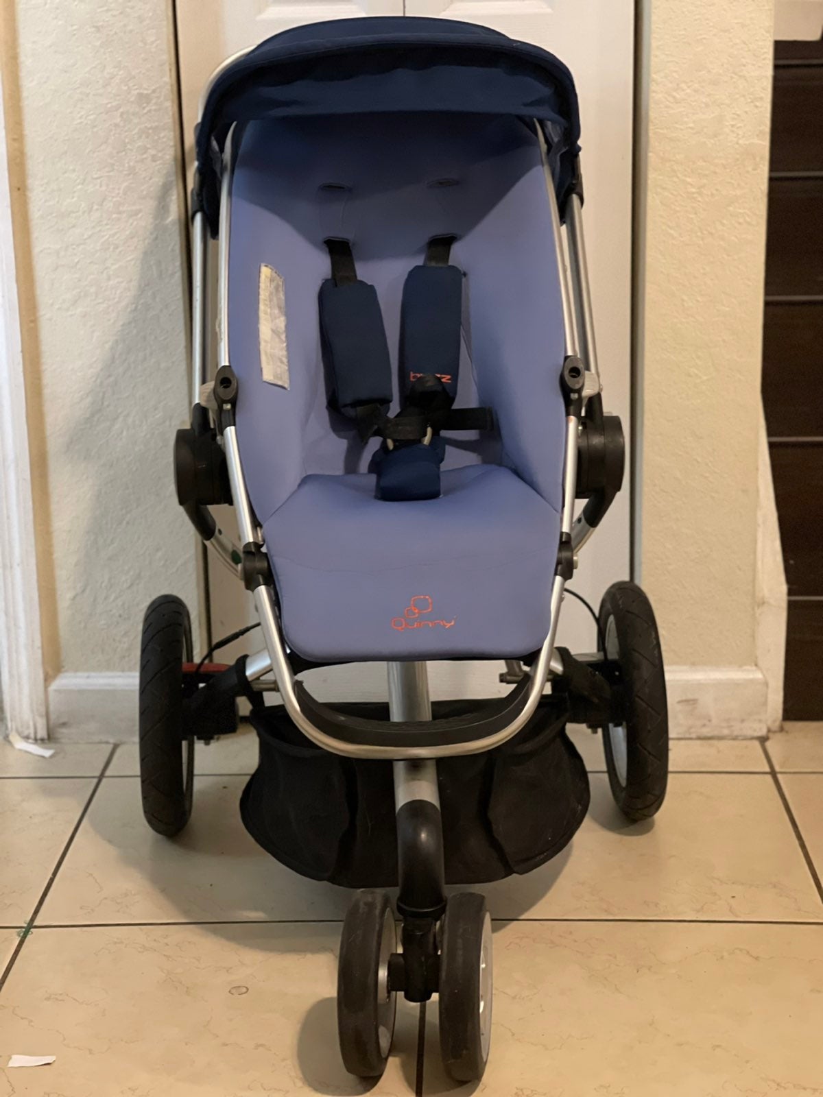 Stroller QUINNY