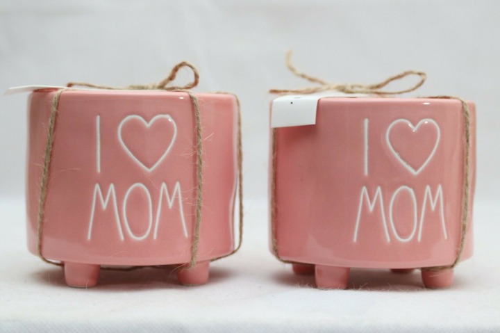 2-Pcs Rae Dunn I Love MOM Pink Planters
