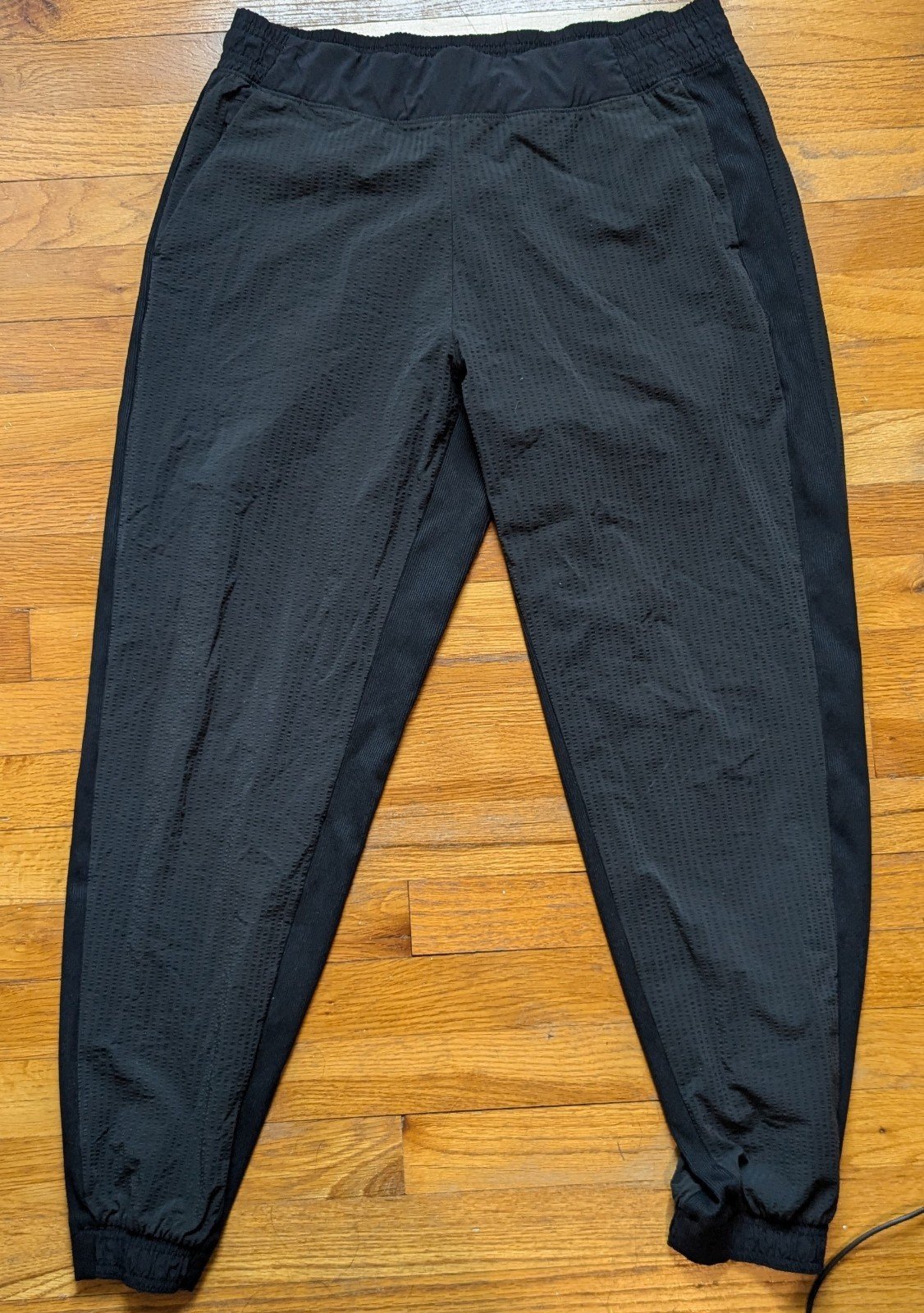 Athleta textured Brooklyn joggers