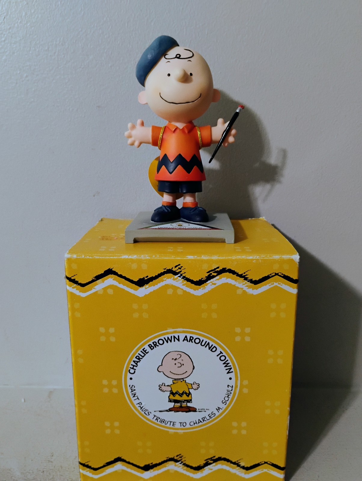 Vintage Peanuts Charlie Brown Around Town Westland Artist Figurine With Box