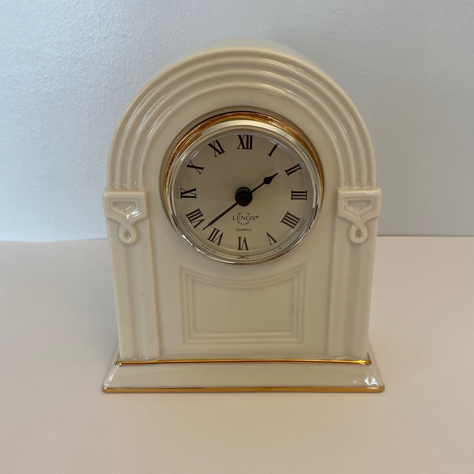 Lenox Timely Traditions Gentry Mantel Clock