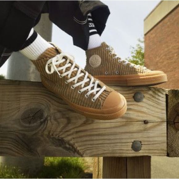 Converse Corduroy Wide Wale Men’s 4Converse Corduroy Wide Wale Men’s 4 WOMEN’s 6