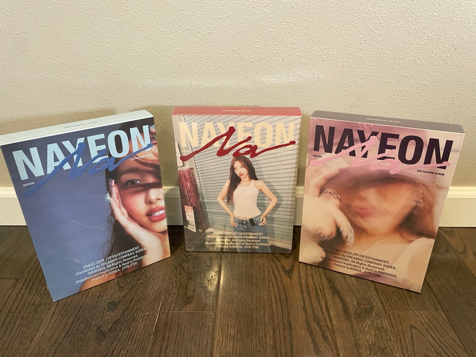 Nayeon Twice Mini Album NA A / B / C ver Exclusive Signed bundle