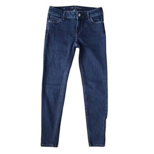 WHITE HOUSE BLACK MARKET The skimmer ankle zip skinny jeans