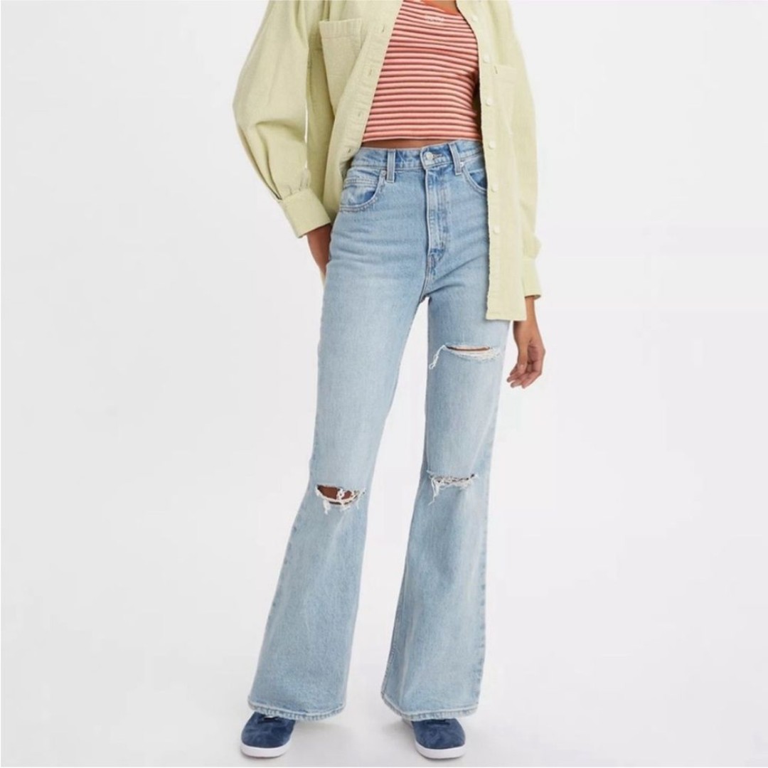 Levi's 70s High Rise Flare Jeans Light Wash