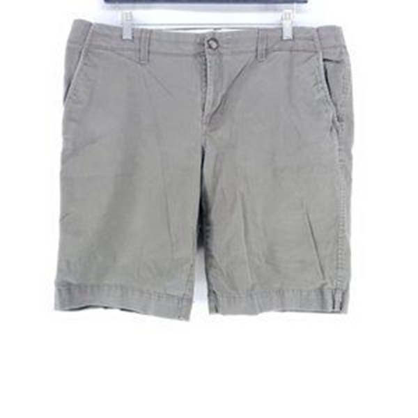 Bermudas Khaki Shorts