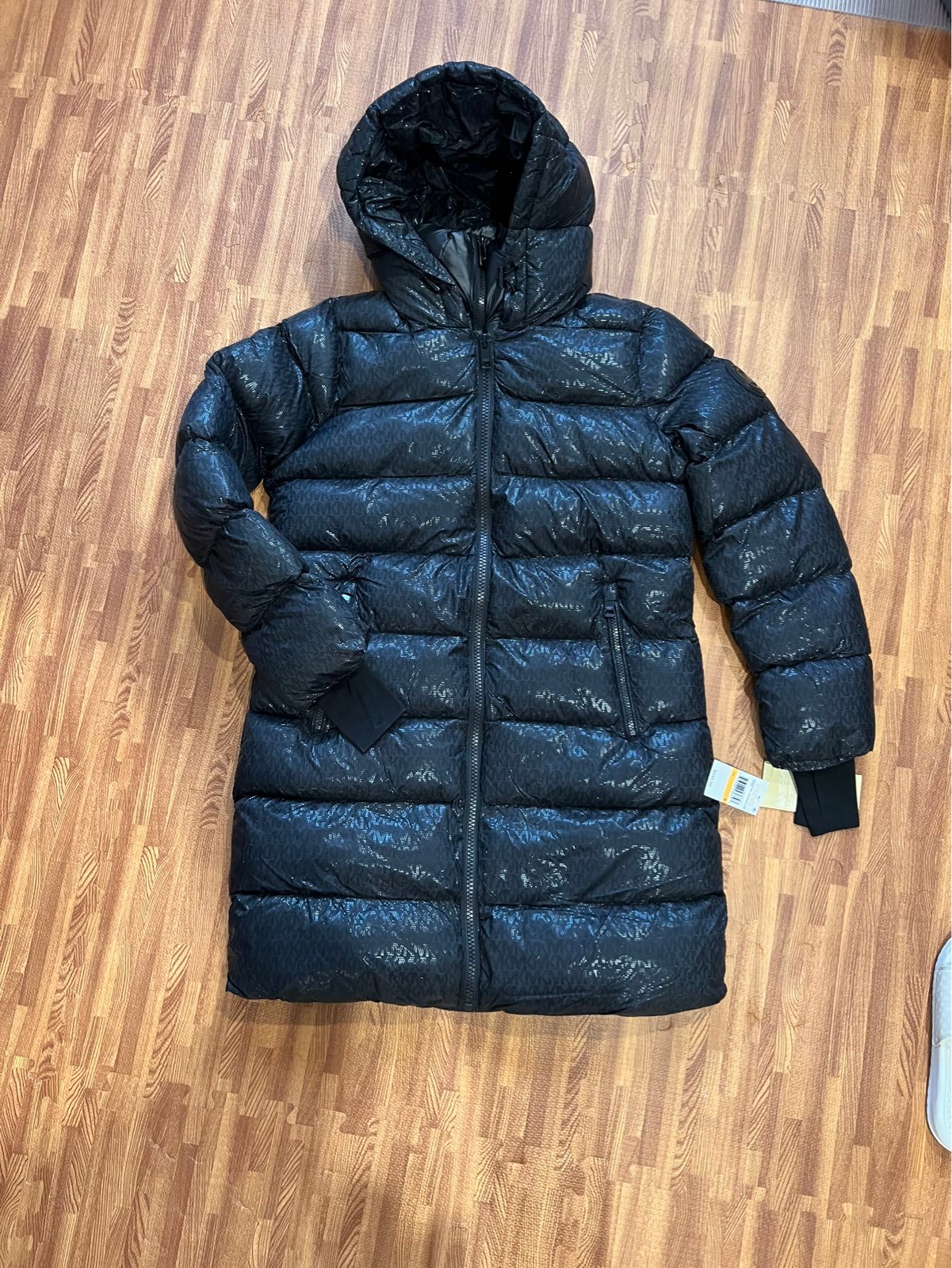 Micheal Kors 3/4 puffer coat