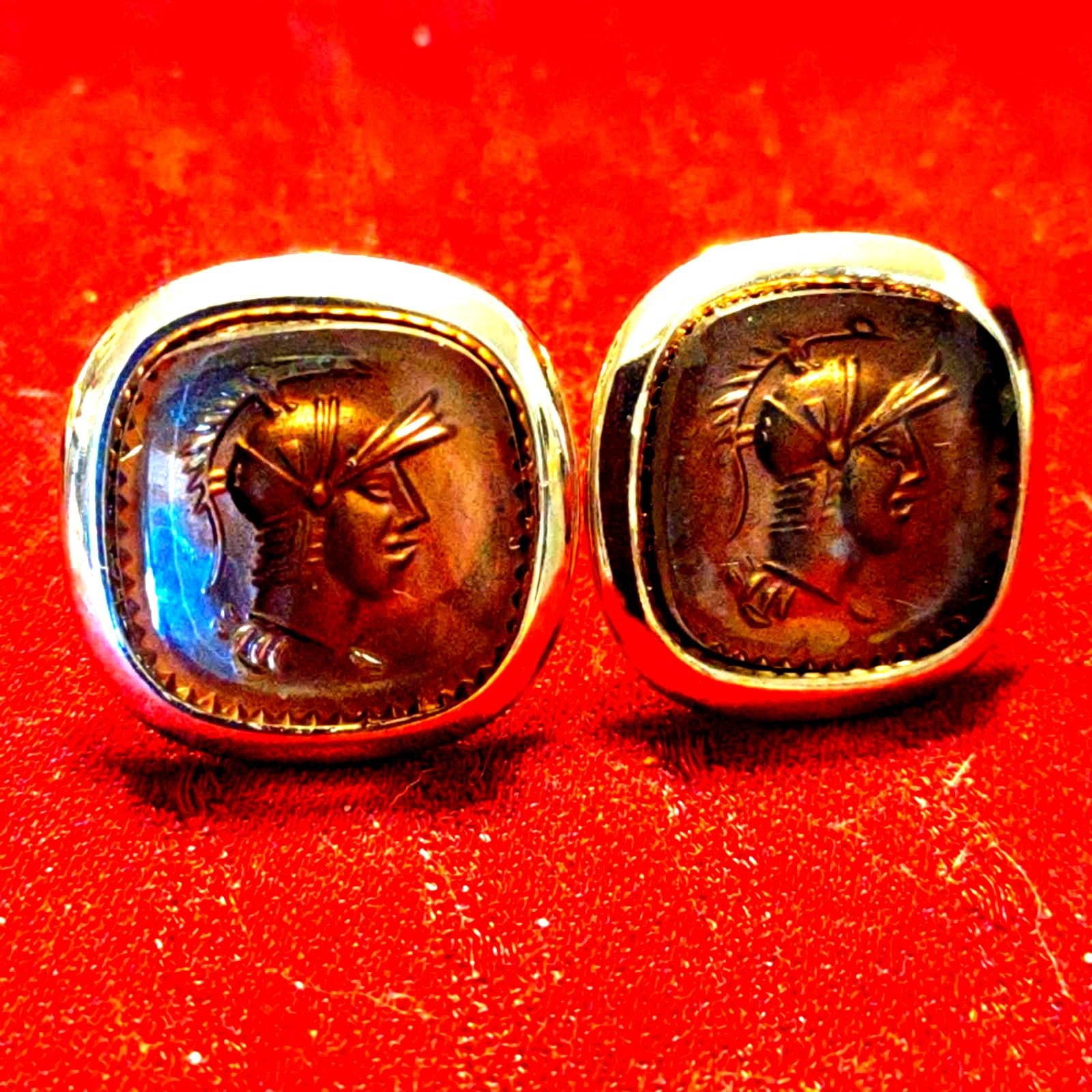 High-end vintage men's Roman soldier gold cufflinks
