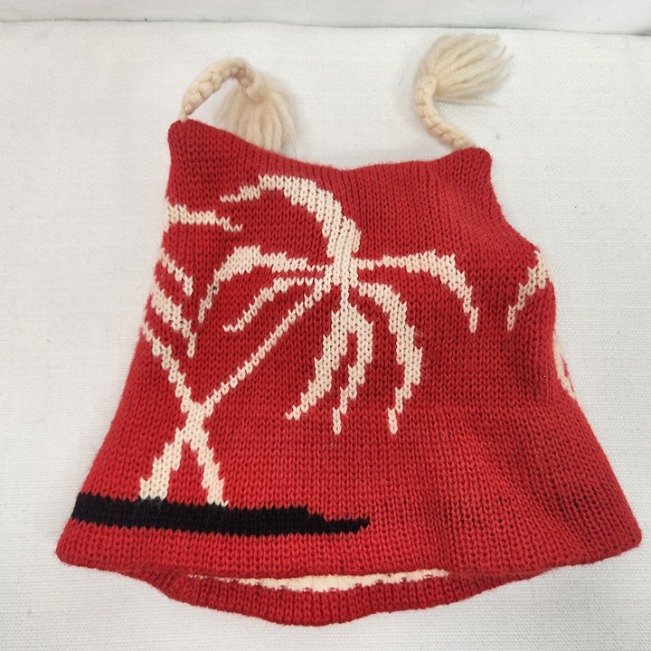 Smiley Red Three Pointed Pom Pure Wool Ski Cap Beanie Hat Vintage