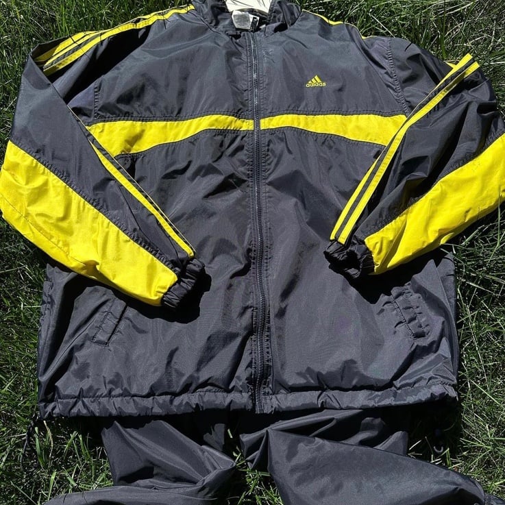 Adidas Vintage Windbreaker Tracksuit
