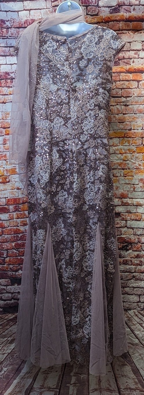 Brand sale New Alex Evenings Women's Long V Neck Fit and Flare Dress Gown w/shawl 10P
