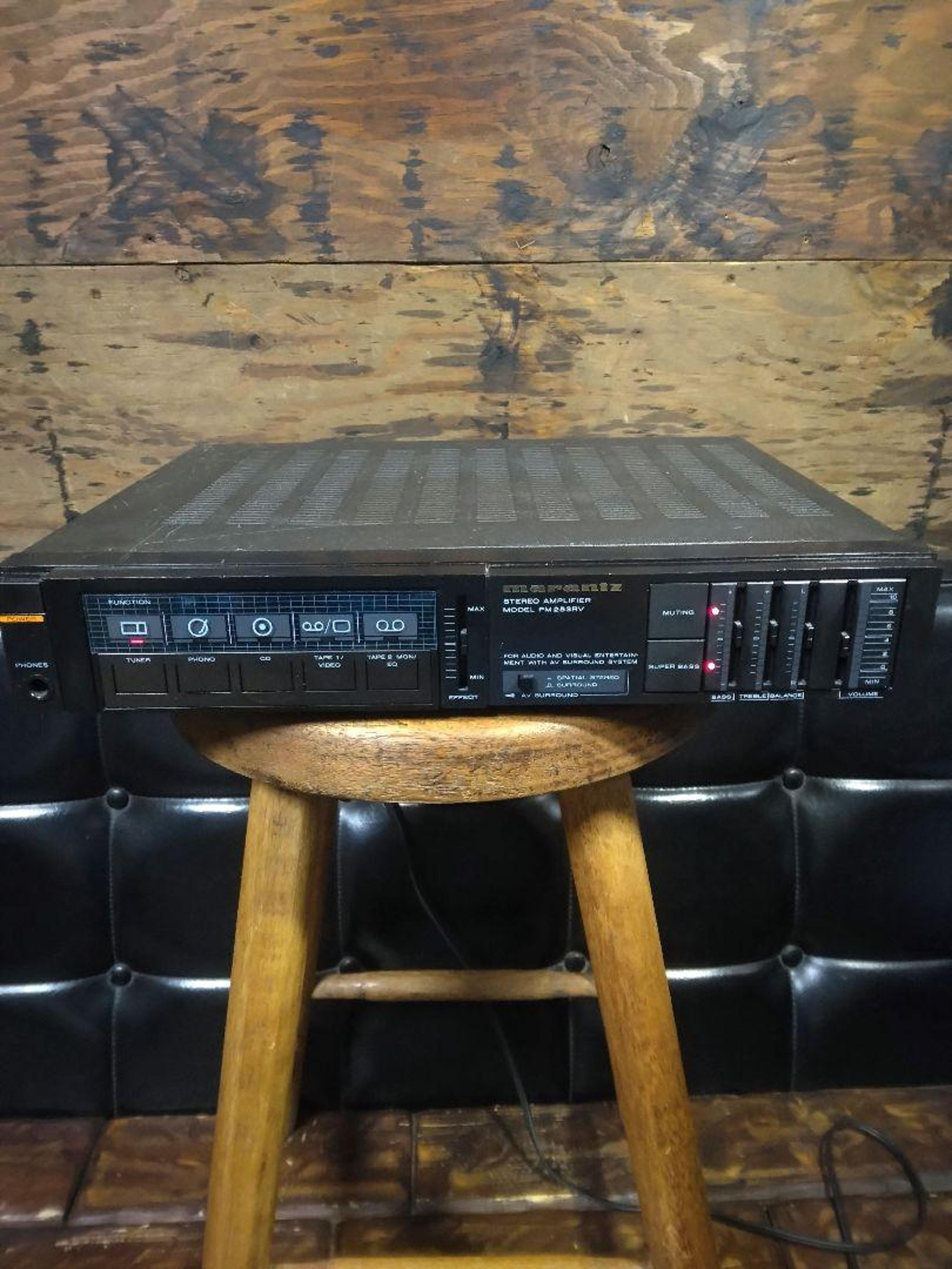 Rare 1980s Made in Japan Marantz Integrated Amplifier 253RV