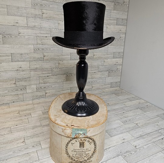 Antique RARE A.Casse French Silk Finish Top Hat w/ original box, Sz 6 5/8