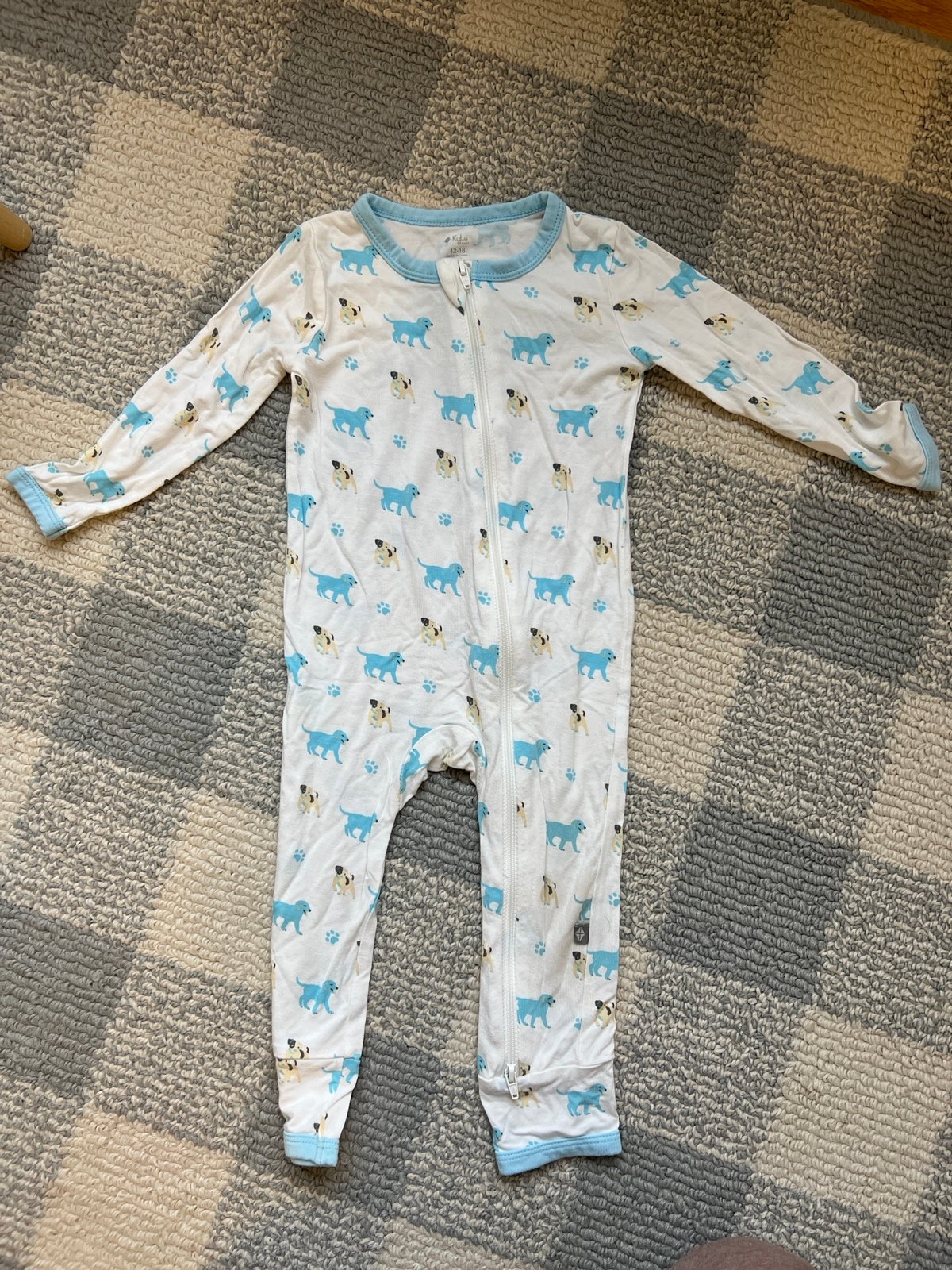 Kyte woof zip romper