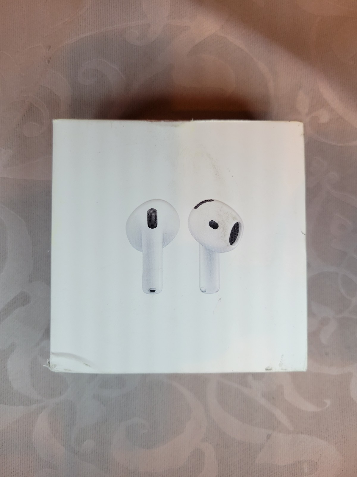 Apple Airpods 4th generation Wireless Bluetooth Earbuds - NEW/ FACTORY SEALED