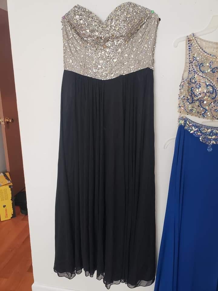 Black formal/prom dress