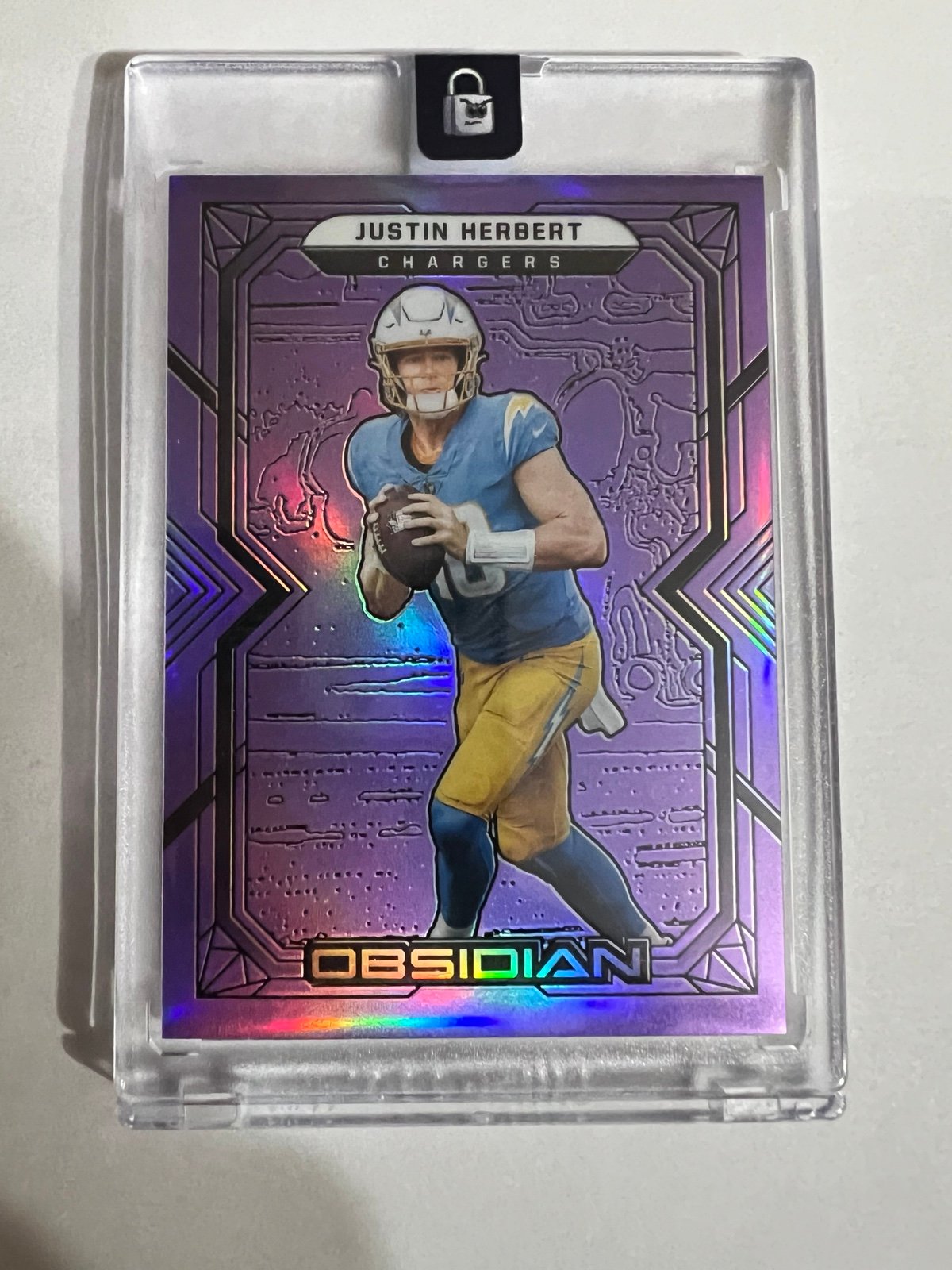2022 Panini Obsidian Electric Etch Purple 16/16Justin Herbert #70….BOOKEND