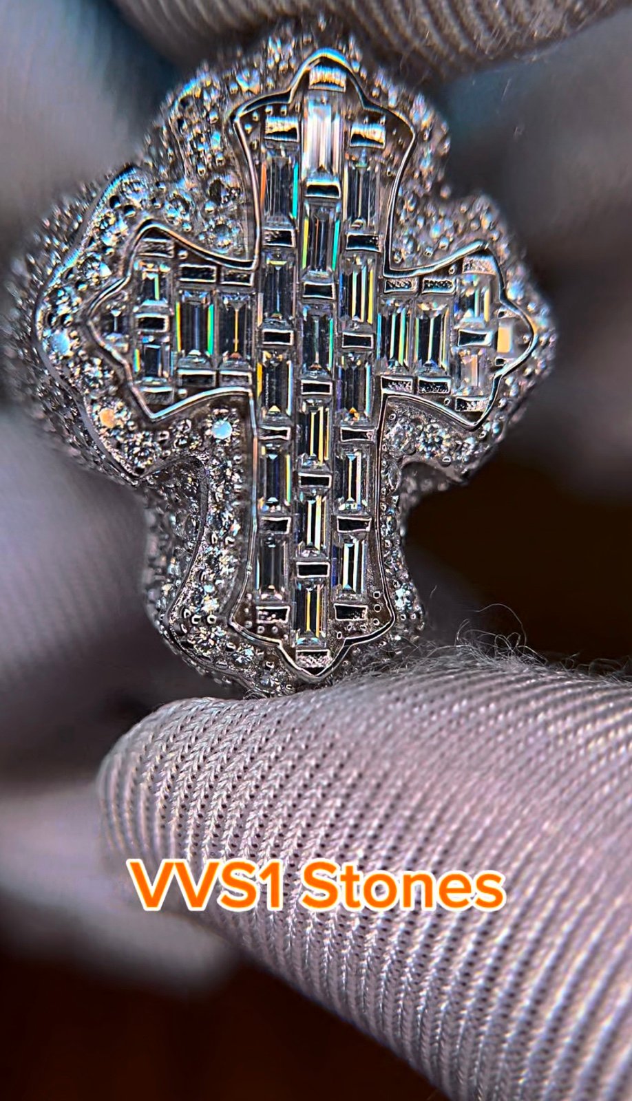 Diamond Cross Ring VVS1