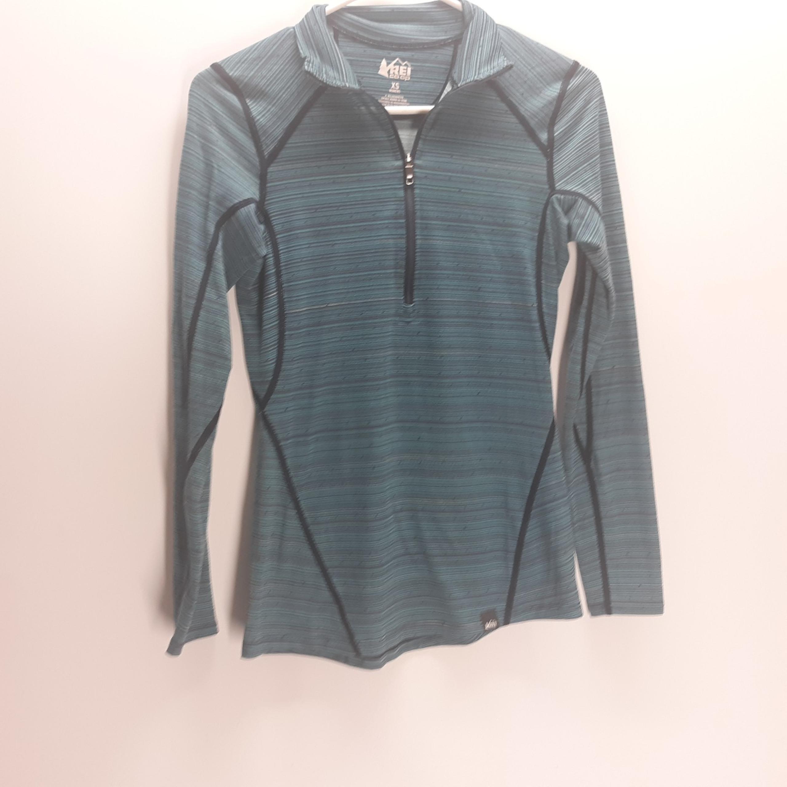 REI CoOp Women's Size XS Heathered Blue Long Sleeve Activewear Jacket 1/4 Zip