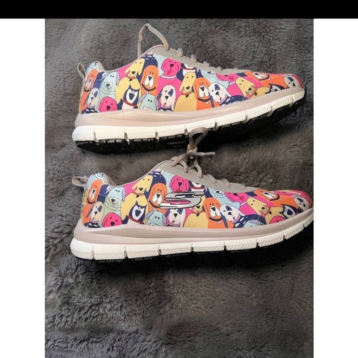 Skechers waggey deals