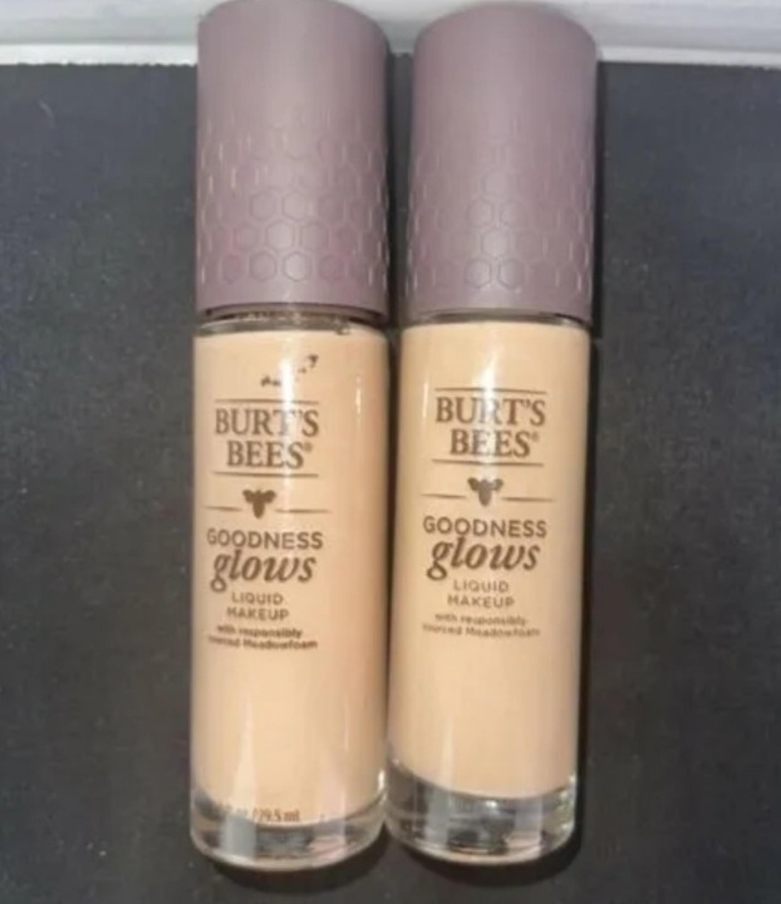 Burt's Bees Goodness Glows