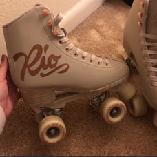 Rose Gold/Beige Rio Skates