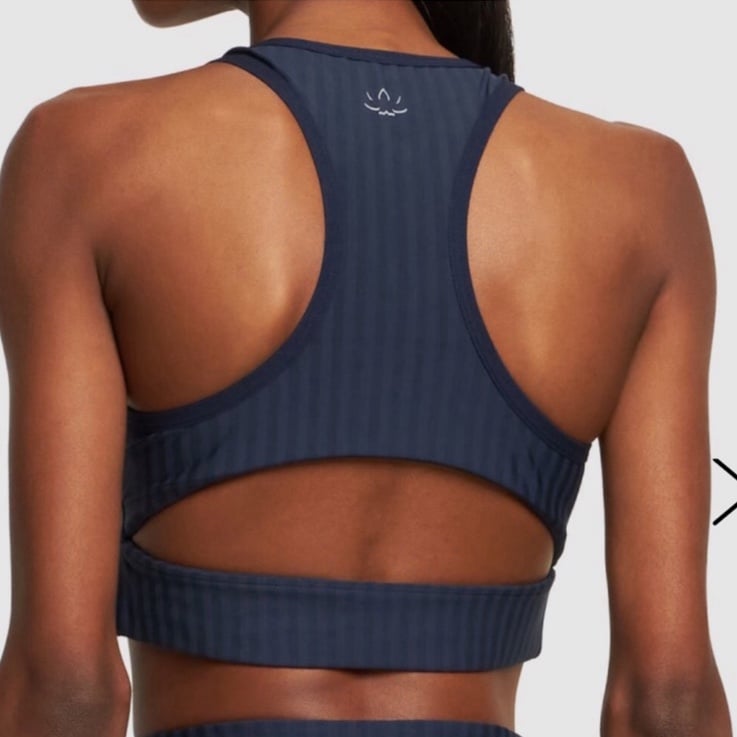 BEYOND YOGA Work It Over Longline Sports Bra In Navy- Size Medium