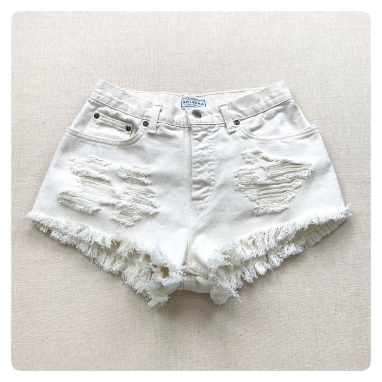 ARIZONA Cutoffs S-M Size 6-8 287RE