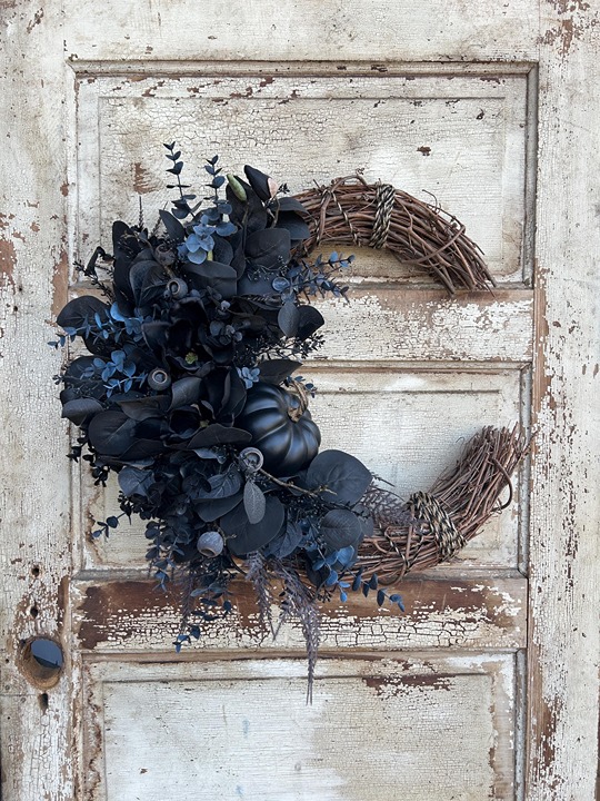 Front door Black Moon wreath, black pumpkin wreath, witch Halloween wreath