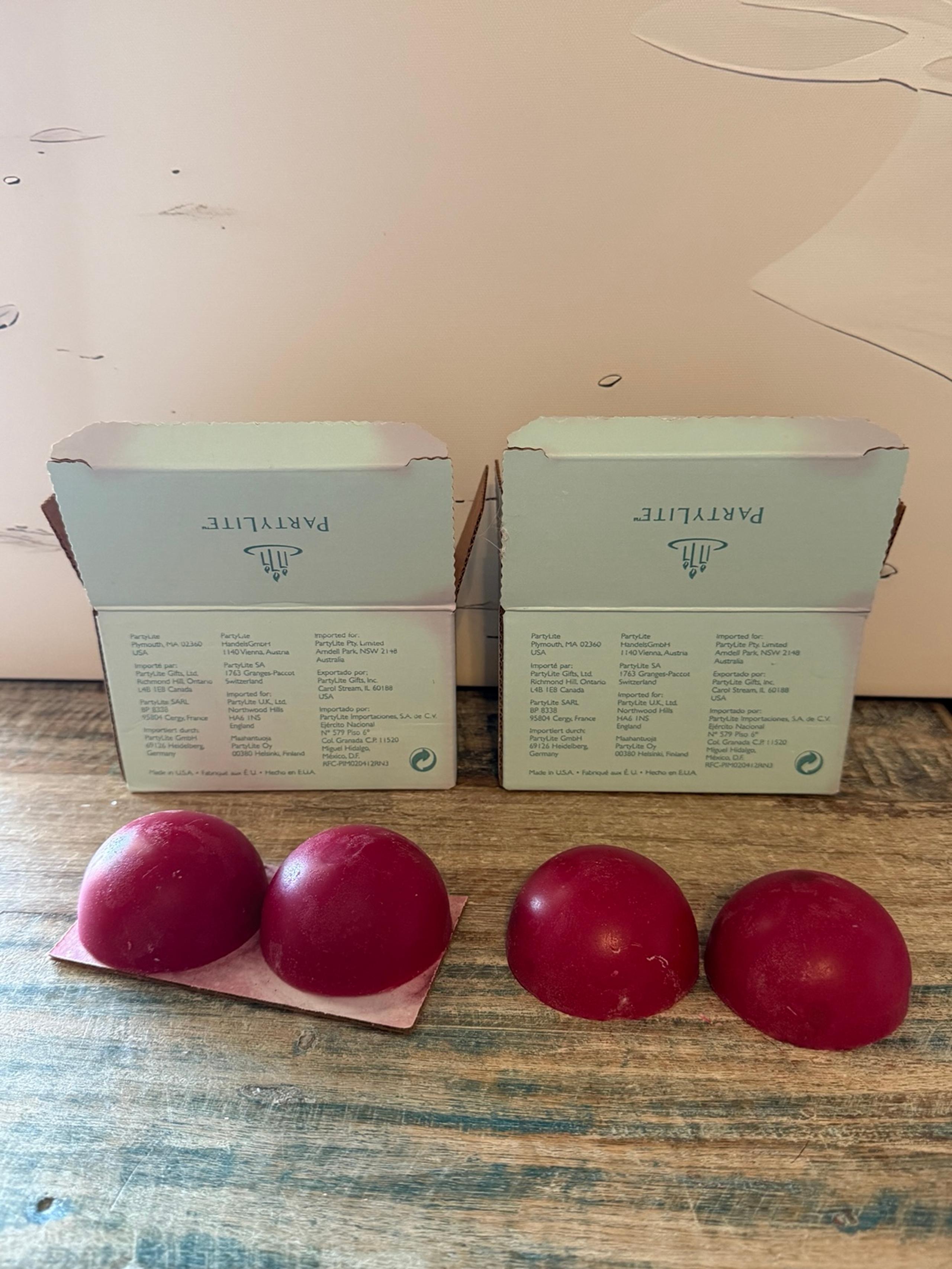 Partylite Candle Cranberry Aroma Melts NIB************. 2-BOXES