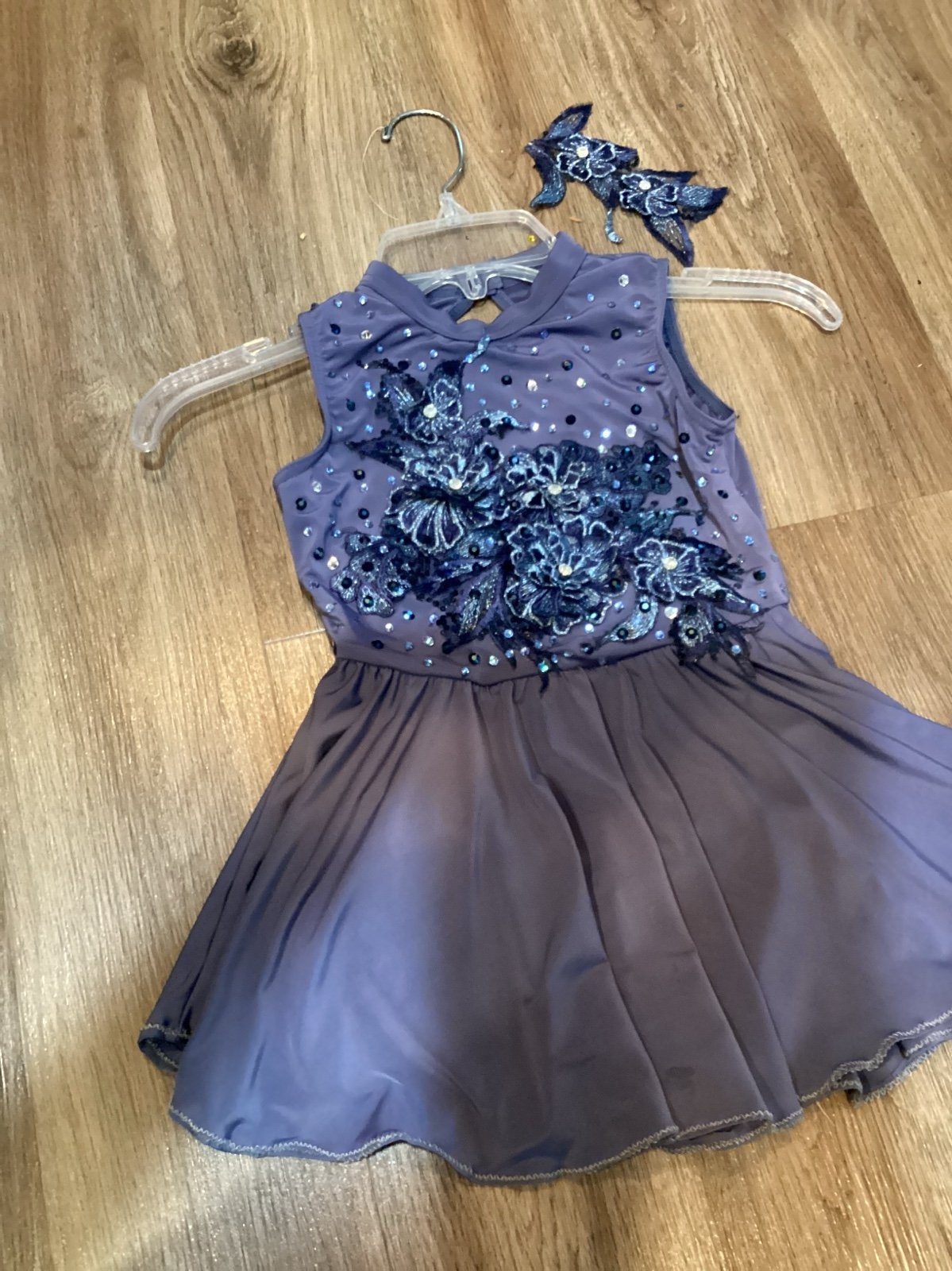 Ice skating dress blue childs size 7 lots of bling